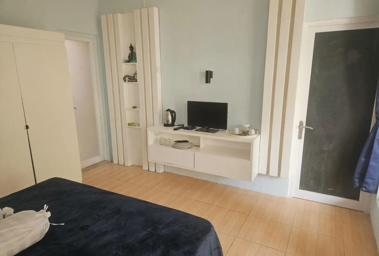 Two Brothers Guesthouse Legian  Hostel